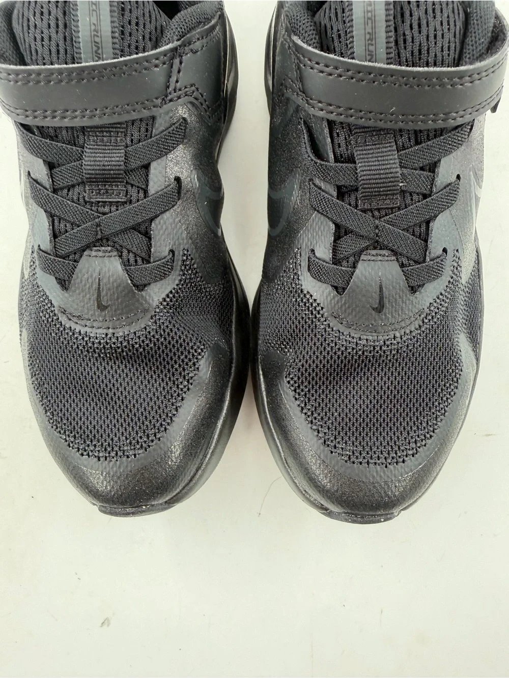 Nike Kid’s Triple Black Cosmic Runner Sneakers -SZ 1.5 Youth- Shoes Hook & Loop